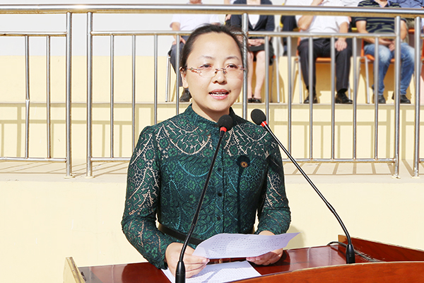 Representativeof Doctor Degree Freshmen ,Lu Youhua delivered a speech